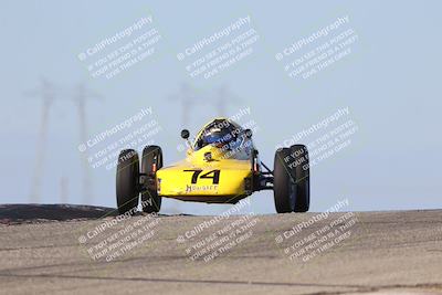 media/Oct-26-2025-CalClub SCCA (Sun) [[8ce1e69566]]/Group 6/Grapevine/